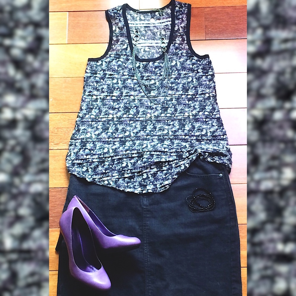 Black & Purple BKE Racerback Lace Tank -M-
